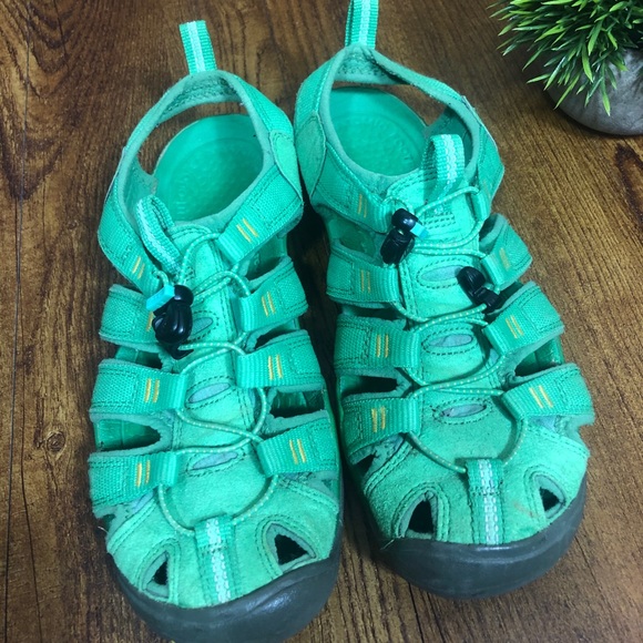 Keen Shoes | Keen Green Clearwater Cnx Sandals | Poshmark